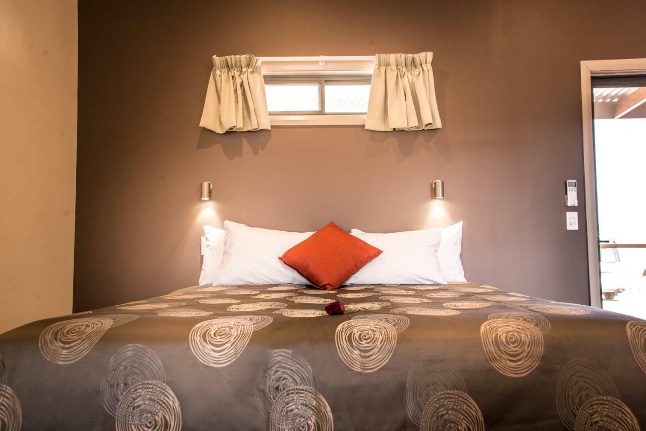 Broken Hill Outback Resort Экстерьер фото